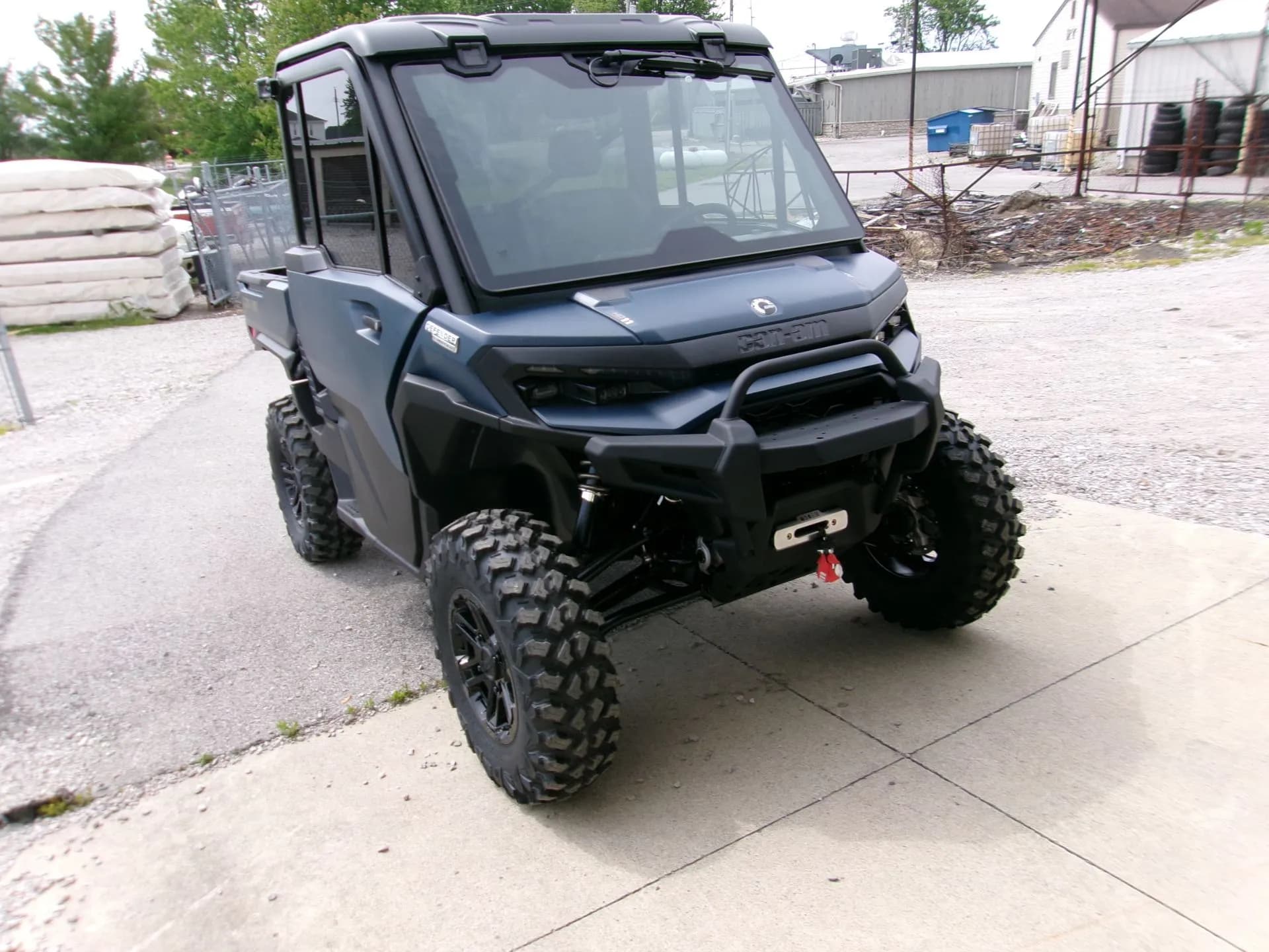 2026 Can-Am Defender Limited HD11 - photo 1 of 6