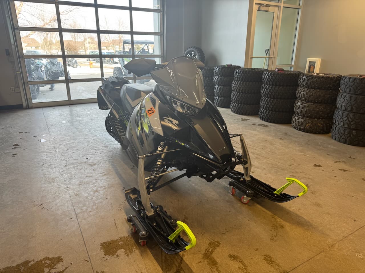 2021 Arctic Cat Riot 8000