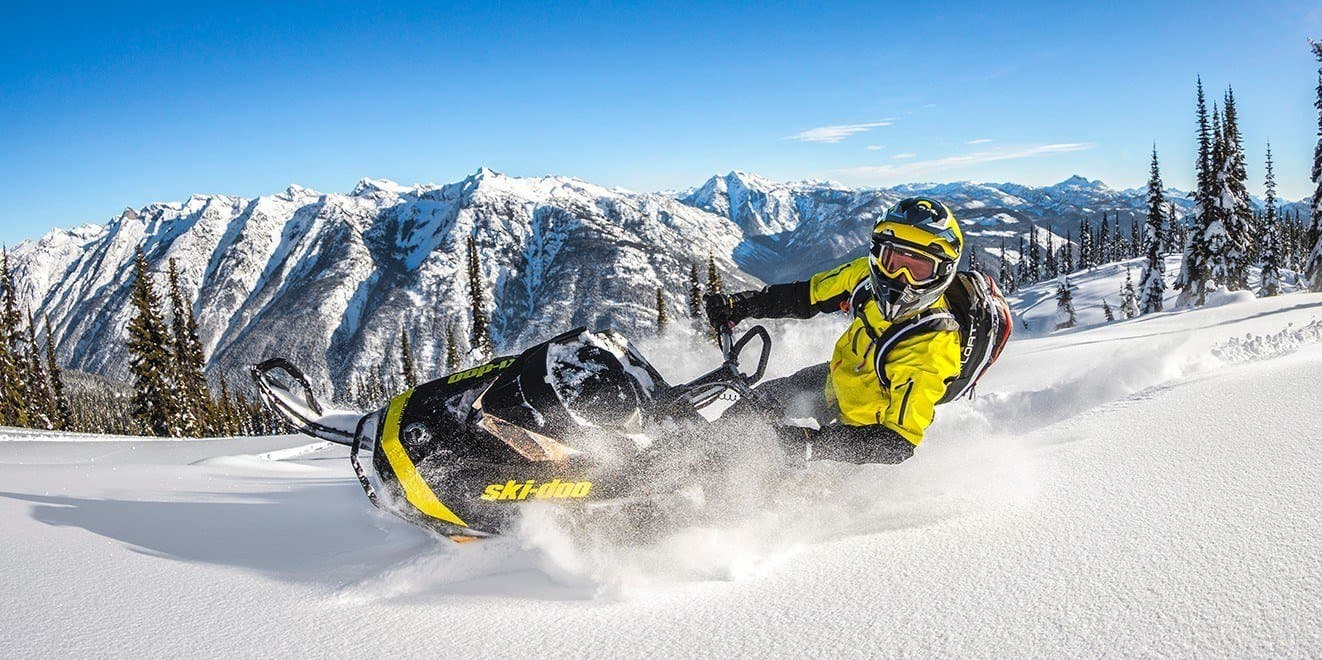 2017 Ski-Doo Summit X 165 850 E-Tec Powdermax Light - photo 1 of 5